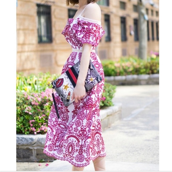 Saylor Eyelet Cassie midi dress - Picture 4 of 5